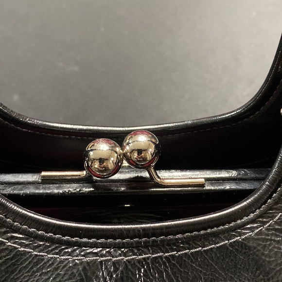 Coach Kiss Lock Purse - Picture 3 of 9